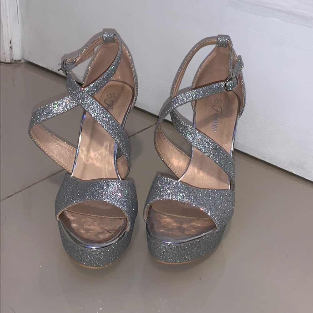Silver/Glitterly high heel